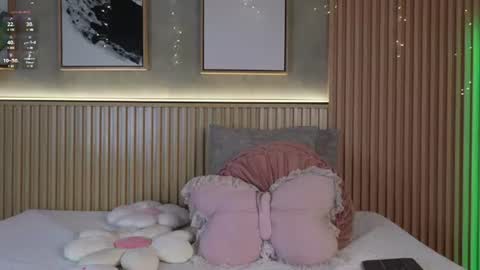 NINA online show from 30, 6, 2026