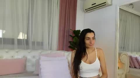 Snapshot of ninacrystal chatting on 28, 6, 2026 NinaCrystal online show from 28, 6, 2026