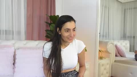 Snapshot of ninacrystal chatting on 27, 7, 2026 NinaCrystal online show from 27, 7, 2026