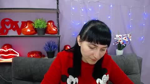 Snapshot of ninaflawlees chatting on 5, 3, 2025 ninaflawlees online show from 5, 3, 2025