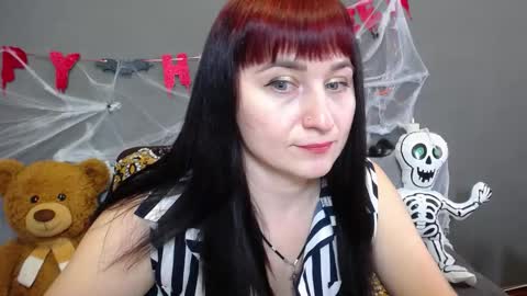 Snapshot of ninaflawlees chatting on 24, 10, 2025 ninaflawlees online show from 24, 10, 2025