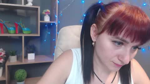 Snapshot of ninaflawlees chatting on 13, 11, 2025 ninaflawlees online show from 13, 11, 2025