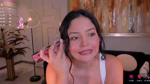  Nina  online show from 5, 8, 2026