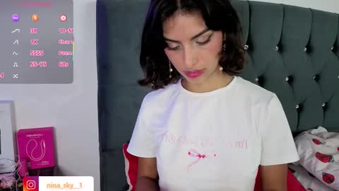 ninasky19 online show from 14, 11, 2025