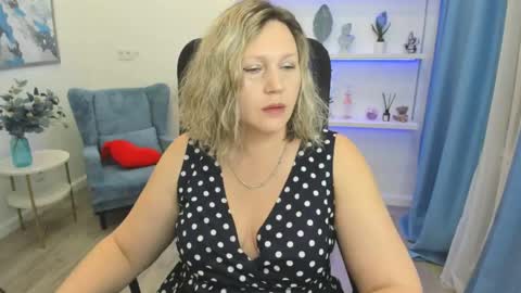 Snapshot of ninastarle chatting on 9, 5, 2026 ninastarle online show from 9, 5, 2026