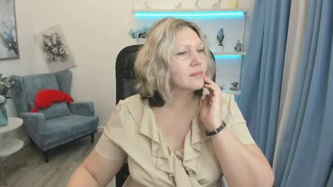 Snapshot of ninastarle chatting on 7, 6, 2026 ninastarle online show from 7, 6, 2026