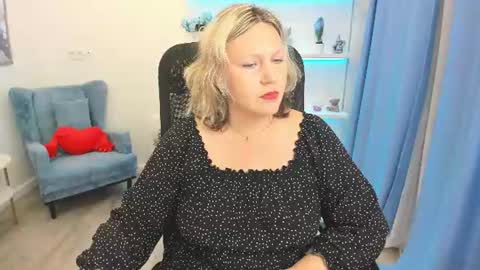 Snapshot of ninastarle chatting on 19, 6, 2026 ninastarle online show from 19, 6, 2026