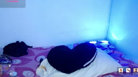 Snapshot of ninatinydoll1 chatting on 26, 6, 2026 ninatinydoll1 online show from 26, 6, 2026