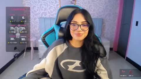 Snapshot of ninfa_ch chatting on 10, 2, 2025 Ninfa online show from 10, 2, 2025