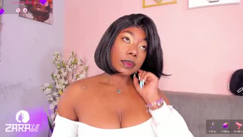 Snapshot of nini_martinii chatting on 18, 9, 2025 NINI  online show from 18, 9, 2025