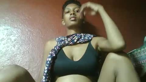 Snapshot of ninie246746 chatting on 10, 2, 2025 ninie246746 online show from 10, 2, 2025