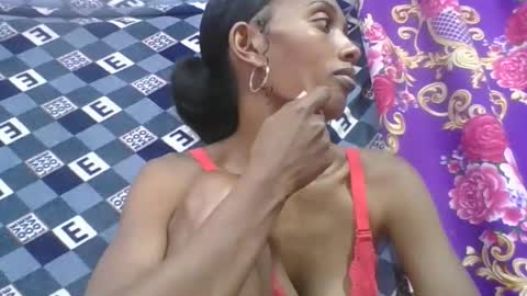 Snapshot of ninie246746 chatting on 7, 3, 2026 ninie246746 online show from 7, 3, 2026