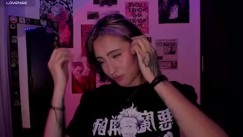 Nixxie  online show from 16, 6, 2026