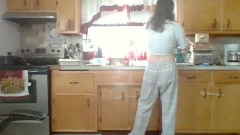 njsnowbunny online show from 21, 10, 2025