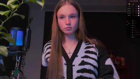 Tears Lora online show from 2, 3, 2025