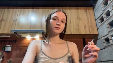 Snapshot of nloraaa chatting on 14, 12, 2025 Tears Lora online show from 14, 12, 2025