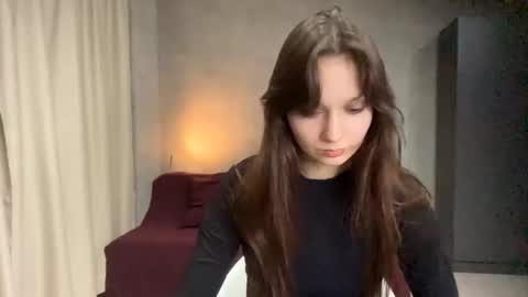 Nora online show from 4, 3, 2026