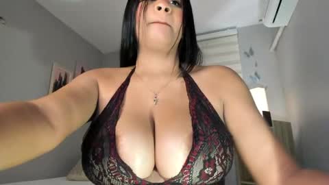 Snapshot of noa_joness chatting on 23, 4, 2026 noa_joness online show from 23, 4, 2026