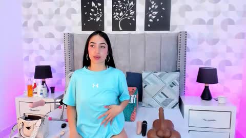 NATHALIA MORENO online show from 11, 10, 2025