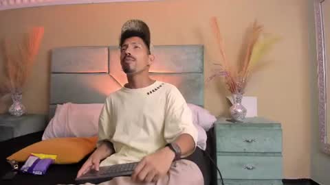 Noah online show from 11, 7, 2026