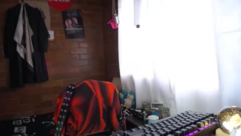 noah420sr online show from 5, 2, 2025