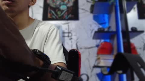 Sebastian online show from 16, 2, 2025