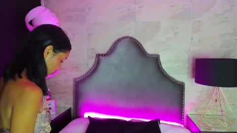 Zoe  online show from 29, 4, 2026