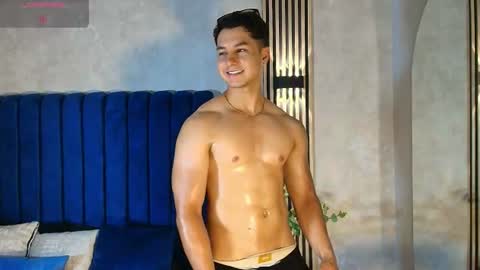 Snapshot of noah_clarkk chatting on 28, 7, 2026 Noah online show from 28, 7, 2026