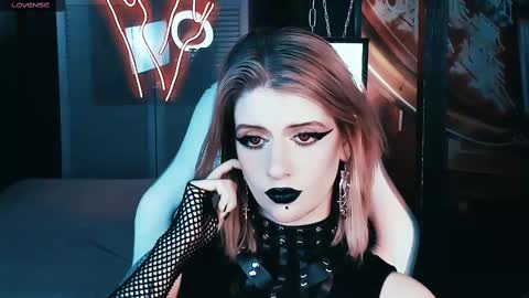 REAL name LiaDM are always open online show from 25, 2, 2025