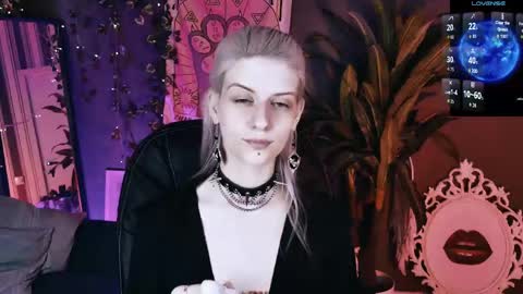 Snapshot of noah_elmer chatting on 19, 5, 2026 REAL name LiaDM are always open online show from 19, 5, 2026