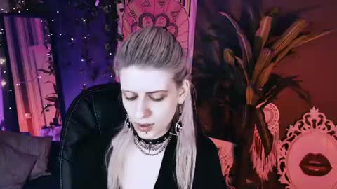 Snapshot of noah_elmer chatting on 17, 6, 2026 REAL name LiaDM are always open online show from 17, 6, 2026