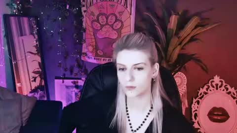 Snapshot of noah_elmer chatting on 20, 6, 2026 REAL name LiaDM are always open online show from 20, 6, 2026