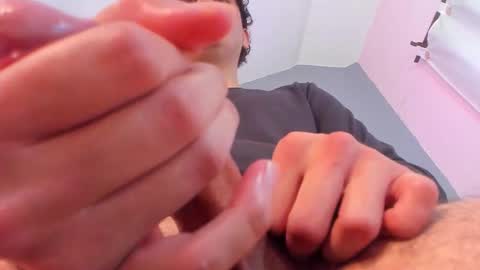 Noah Ferrary online show from 6, 11, 2025