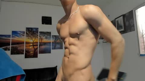 noah_flynn1 online show from 8, 5, 2026