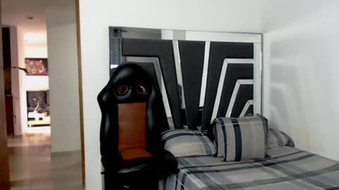 Snapshot of noah_harris01 chatting on 24, 10, 2025 Noah Harris01 online show from 24, 10, 2025