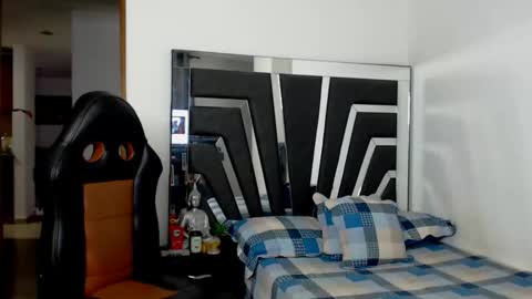 Noah Harris01 online show from 12, 1, 2026