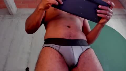 Snapshot of noah_jones__ chatting on 9, 9, 2025 Noah online show from 9, 9, 2025