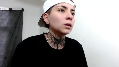 noah hehim    online show from 5, 3, 2025