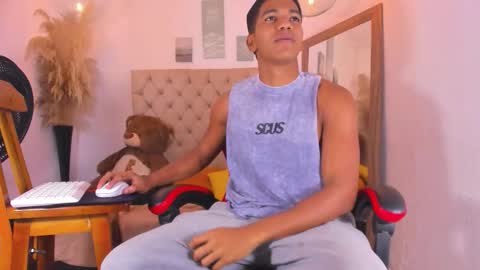 Snapshot of noah_sthone chatting on 12, 2, 2026 N O AH - S T H O N E online show from 12, 2, 2026