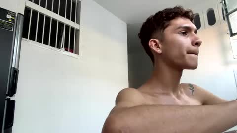 noah tyler  online show from 27, 1, 2025