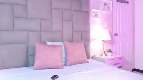 Snapshot of noahbells chatting on 12, 3, 2026 Noah online show from 12, 3, 2026