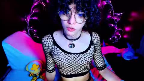 Noah Xtar online show from 3, 10, 2025