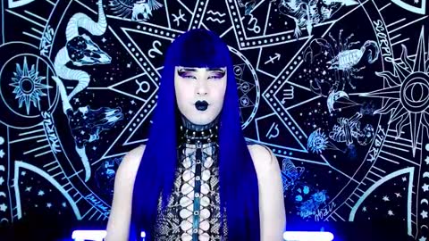 Snapshot of noamy_666 chatting on 4, 11, 2025 caroline online show from 4, 11, 2025