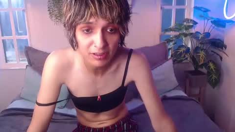 CALL ME APRIL  online show from 21, 10, 2025