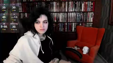 Elly online show from 6, 8, 2026