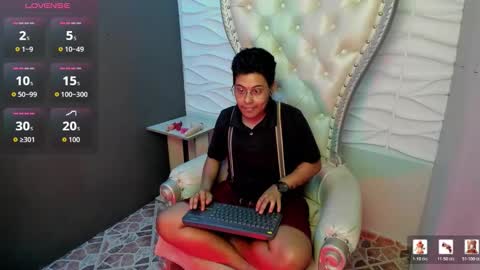 Snapshot of noha__scott chatting on 18, 3, 2026 noha online show from 18, 3, 2026