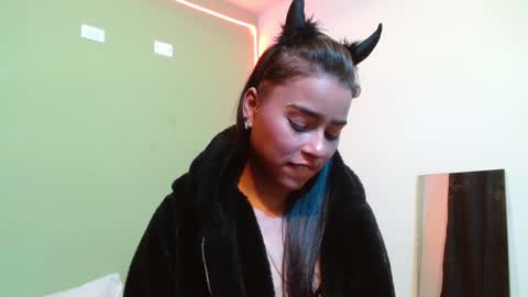 Snapshot of noha_thomson chatting on 15, 12, 2024 Noha Thomson online show from 15, 12, 2024