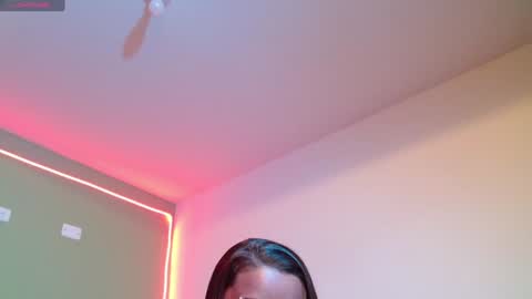 Snapshot of noha_thomson chatting on 24, 1, 2025 Noha Thomson online show from 24, 1, 2025