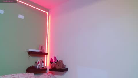 Snapshot of noha_thomson chatting on 20, 2, 2025 Noha Thomson online show from 20, 2, 2025