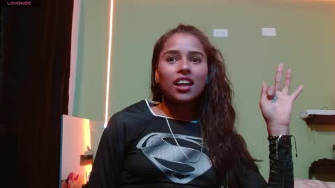 Snapshot of noha_thomson chatting on 2, 3, 2025 Noha Thomson online show from 2, 3, 2025